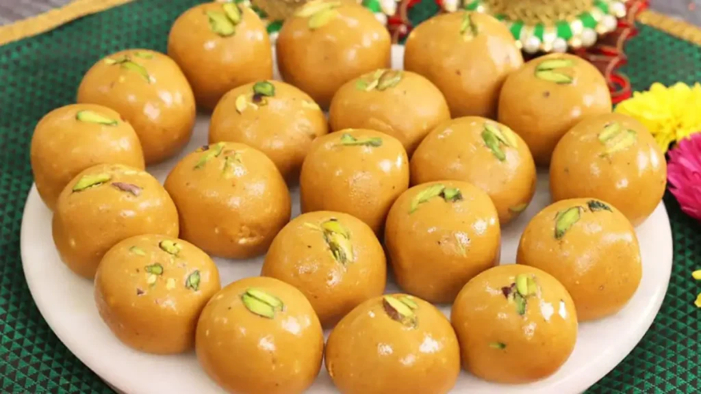 Besan ke Laddu